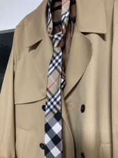 버버리(BURBERRY) 클래식컷 체크 MANSTON 8036892 실크 넥타이 후기