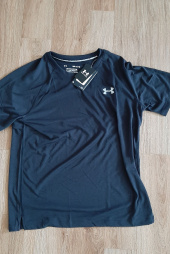 언더아머(UNDERARMOUR) 스트리커 반팔티 1361469-001 후기