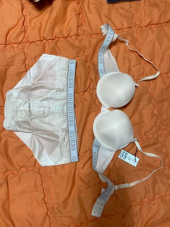 게스언더웨어(GUESS UNDERWEAR) 라이트핑크 스탠다드로고 화이트밴드 브라 팬티 세트 후기