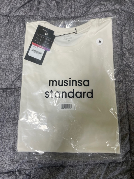 무신사 스탠다드(MUSINSA STANDARD) [쿨탠다드] 우먼즈 크루 넥 크롭 반팔 티셔츠 [크림] 후기