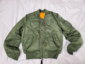 알파 인더스트리(ALPHA INDUSTRIES) MA-1 슬림 Black 후기