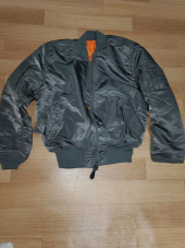 알파 인더스트리(ALPHA INDUSTRIES) MA-1 레귤러 Gun Metal 후기