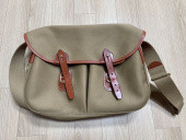 브래디백(BRADYBAGS) 브래디 백 라지 아리엘 트라우트 피싱 백 카키 후기