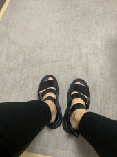 닥터마틴(DR.MARTENS) 그리폰 블랙 샌들 15695001 후기