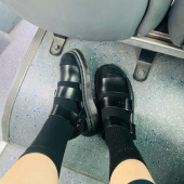 닥터마틴(DR.MARTENS) 그리폰 블랙 샌들 15695001 후기