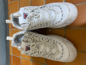 휠라(FILA) 디스럽터 2 (1FM00864661) 후기