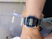 카시오(CASIO) A168WA-1W 남여공용 메탈밴드 손목시계 후기