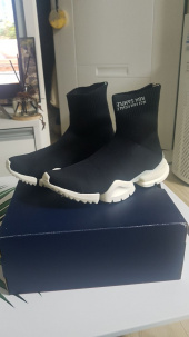 리복(REEBOK) 삭 런_R(OG) - 블랙 / CN4742 후기