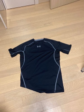 언더아머(UNDERARMOUR) 히트기어 반팔티-1257468 후기
