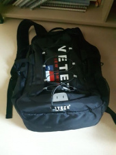 베테제(VETEZE) Big Logo Backpack (black) 후기