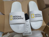 내셔널지오그래픽(NATIONALGEOGRAPHIC) 내셔널지오그래픽 슬리퍼 다이브 플러스 빅로고 슬리퍼 YELLOW 후기