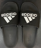 아디다스(ADIDAS) 아딜렛 컴포트 - 블랙:화이트:블랙 /CG3427 후기