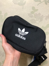 아디다스(ADIDAS) 에센셜 크로스바디백 - 블랙 / DV2400 후기