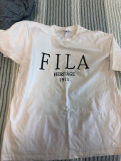 휠라(FILA) 헤리티지 세리프 로고 루즈핏 반팔티 (FE2RSC5303XOWH) 후기