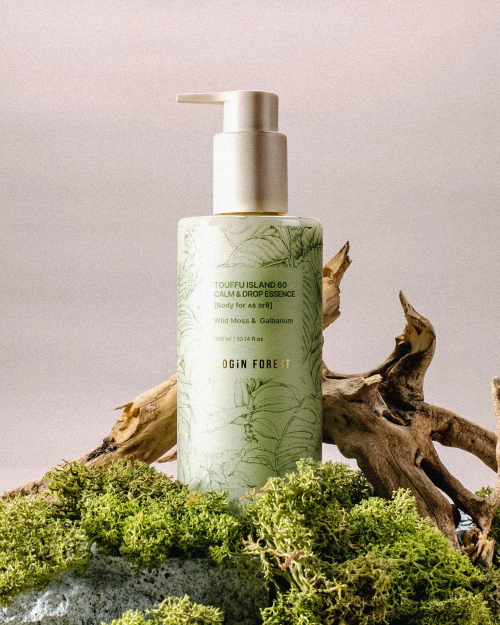 LOGiN FOREST Touffu Island 60 Calm & Drop Essence Body For Us Earth 300ml