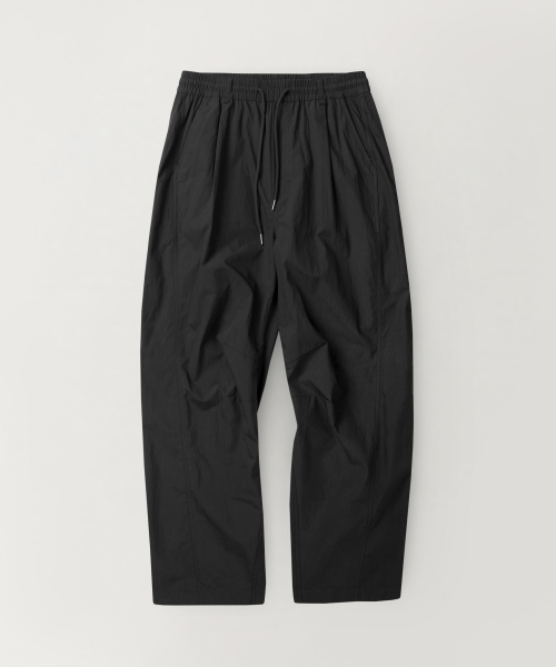Curved Wide Denim Pants (Black)