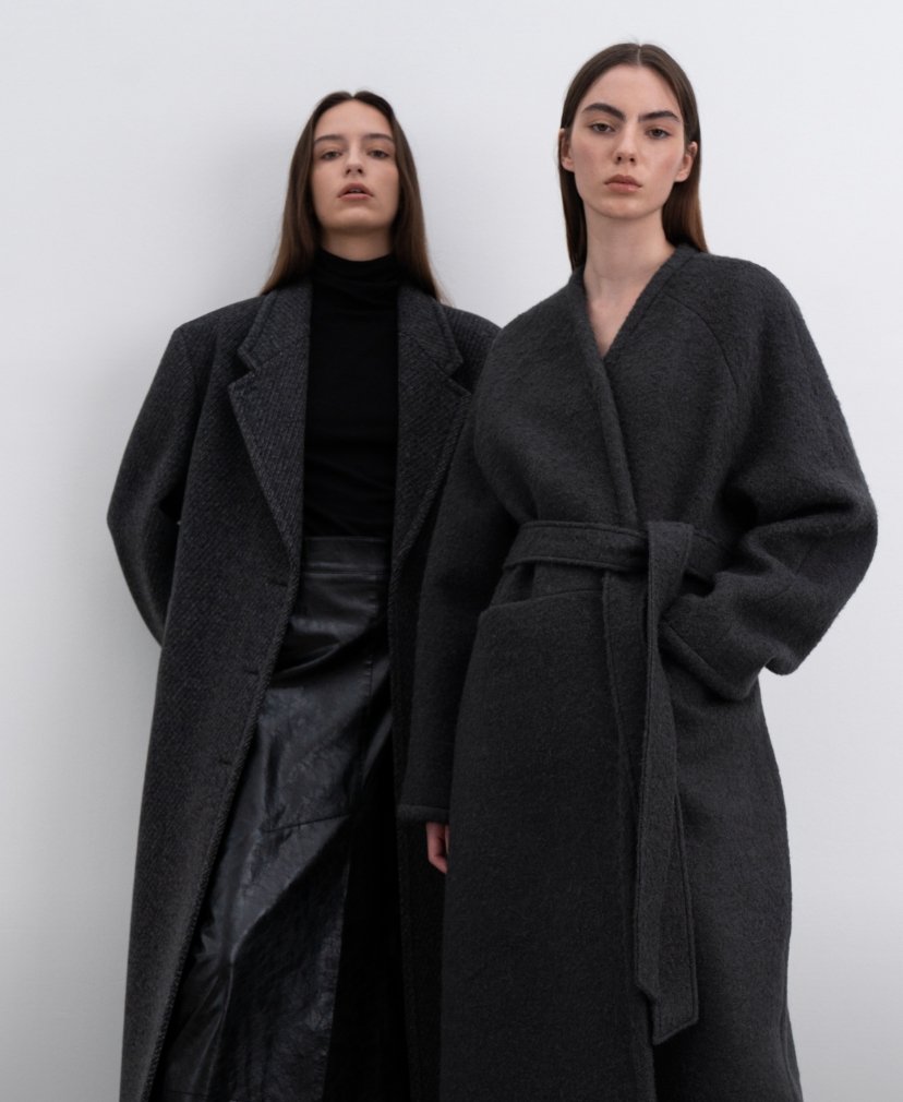 인사일런스 우먼 21 F/W 컬렉션