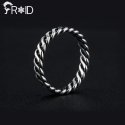 프루와(FROID) Twisted Ring [925 Sterling Silver]
