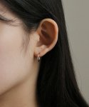 레스이즈모어(LESS IS MORE) [2컬러] 실버 오픈 링 귀걸이