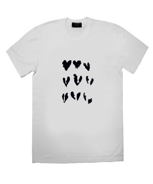 콜라텍(COLLATEC) HEART WHITE T-shirts - 41,000원 | 무신사 스토어