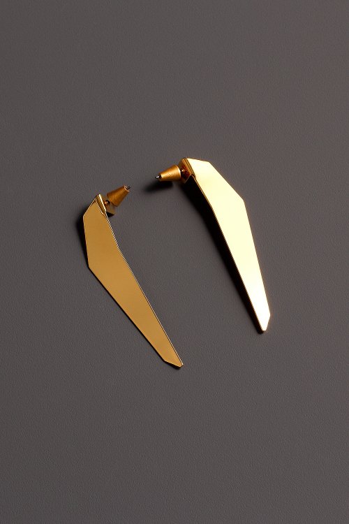 MODGONE - The tip of a golden iceberg earring