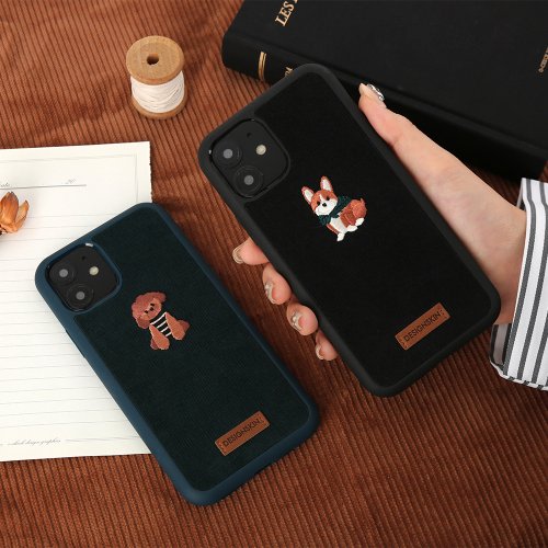 디자인스킨(DESIGNSKIN) 디자인스킨 아이폰11 19FW 코듀로이 케이스 - 29,000원 | 무신사 스토어
