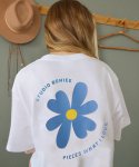 보늬(BONIEE) 데이지 플라워(Daisy Flower) 백 프린팅 루즈 티셔츠 화이트