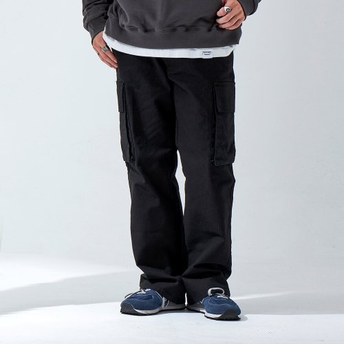 Cutline cargo pants (black)