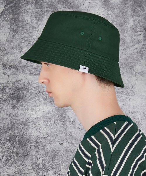 MUSINSA VARZAR Monogram Label Color Bucket Hat Green