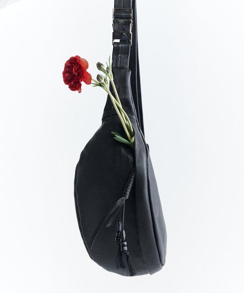 MUSINSA NOIRER Leather Bum Bag Black