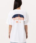 브로이스터(BROISTER) 한국의 산 시리즈 그래픽 반팔 라운드 넥 티셔츠 남산 화이트