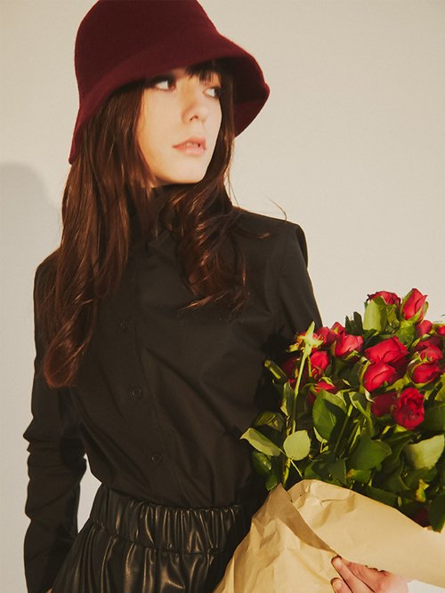 SORRY, TOO MUCH LOVE - Jennie Wool Bucket Hat_Burgundy
