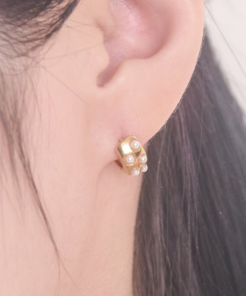 POSTLUDE - [SILVER] S DOT PEARL VOLUME R E (2 COLORS)