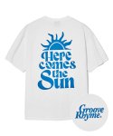 그루브라임(GROOVE RHYME) HERE COMES THE SUN T-SHIRTS (WHITE) [LRRMCTA338M]