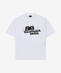 발렌시아가(BALENCIAGA) 남성 핸드 드로운 BB 아이콘 미디움 핏 티셔츠 - 화이트:블랙 / 612966TNVN49040