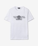베르사체(VERSACE) 남성 그레카 로고 반소매 티셔츠 - 화이트 / 10084611A060511W000