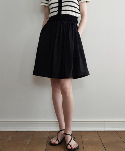 LOEIL - Shirring Flare Half-Line Skirt - Black
