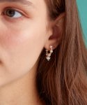 메리모티브(MERRYMOTIVE) 925 Silver heart and pearl hoop earring