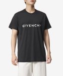 지방시(GIVENCHY) 로고 프린트 오버사이즈 반소매 티셔츠 - 블랙 / BM716N3YAC001