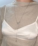 메리모티브(MERRYMOTIVE) Bow point long surgical necklace