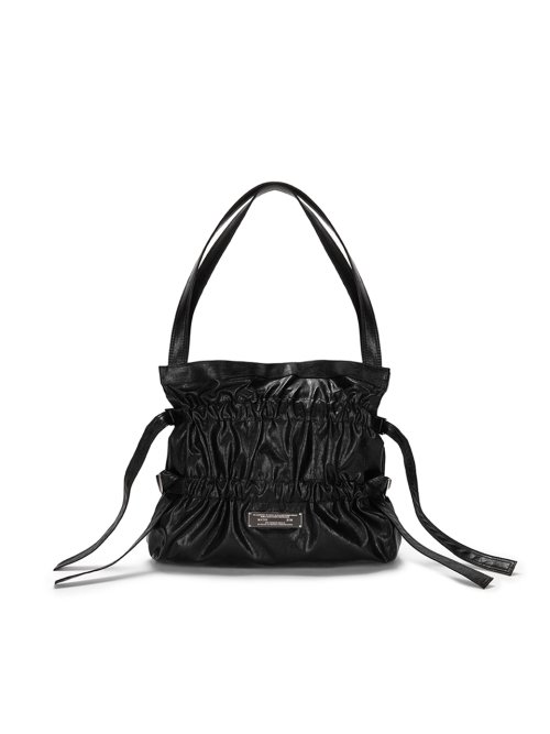 Musinsa Matin Kim Faux Leather Seashell Bag In Black