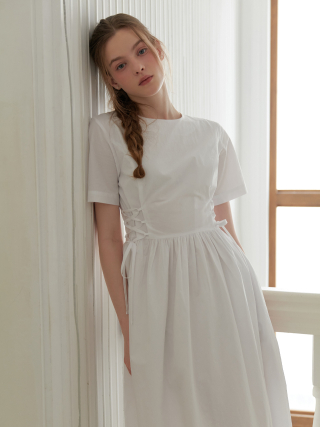 리엘(RE L) Peach corset dress (white)