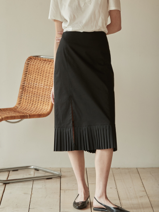 비뮤즈맨션(BEMUSE MANSION) Pleats patch skirt - Black