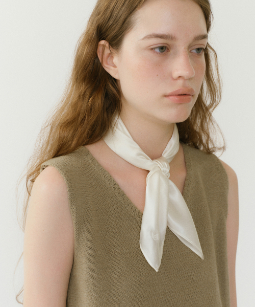 Aubrey Scarf - Ivory