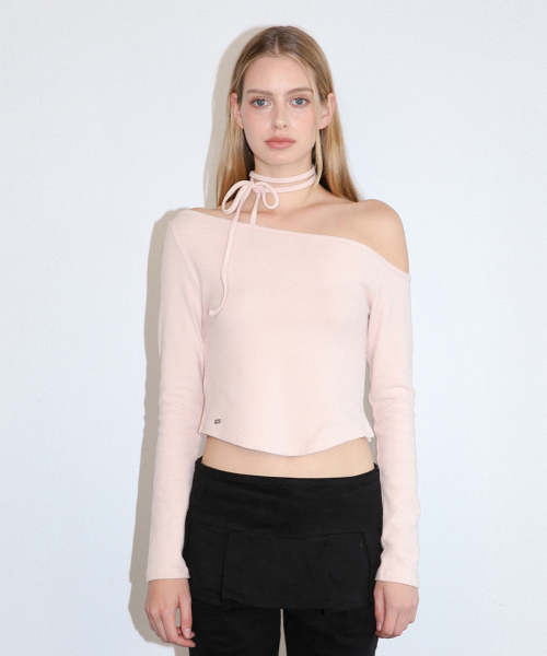 MUSINSA公式 KISYNING Off Shoulder Tie Scarf Sleeve Top Light Pink