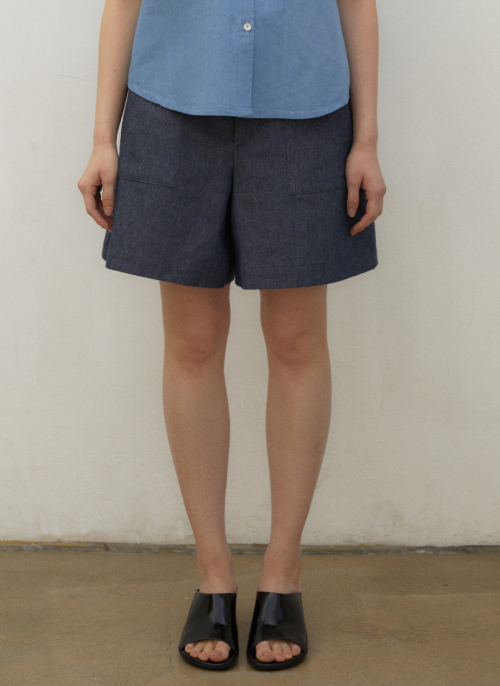 HIGH WAISTED RELAXED SHORTS