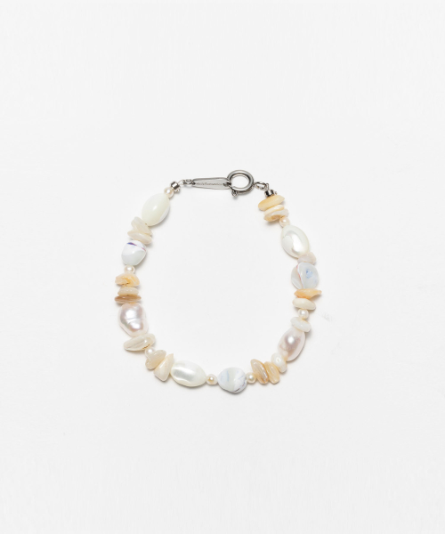 Scallop bracelet