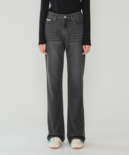 P3268 Low Rise Flare Jeans