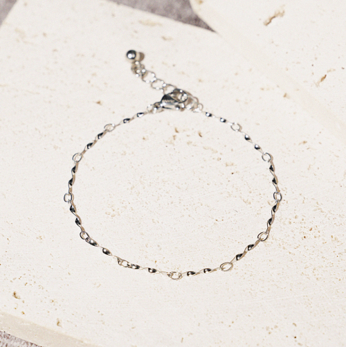 Sweet Twist Slim Surgical Steel Chain Bracelet (C2401AC1103_SV)