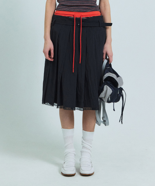 DALIN STRIPE SHORTS (NAVY)